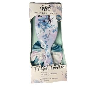 Wet Brush Floral Garden Detangle + Style Kit Matching Silk Satin Scrunchie NEW